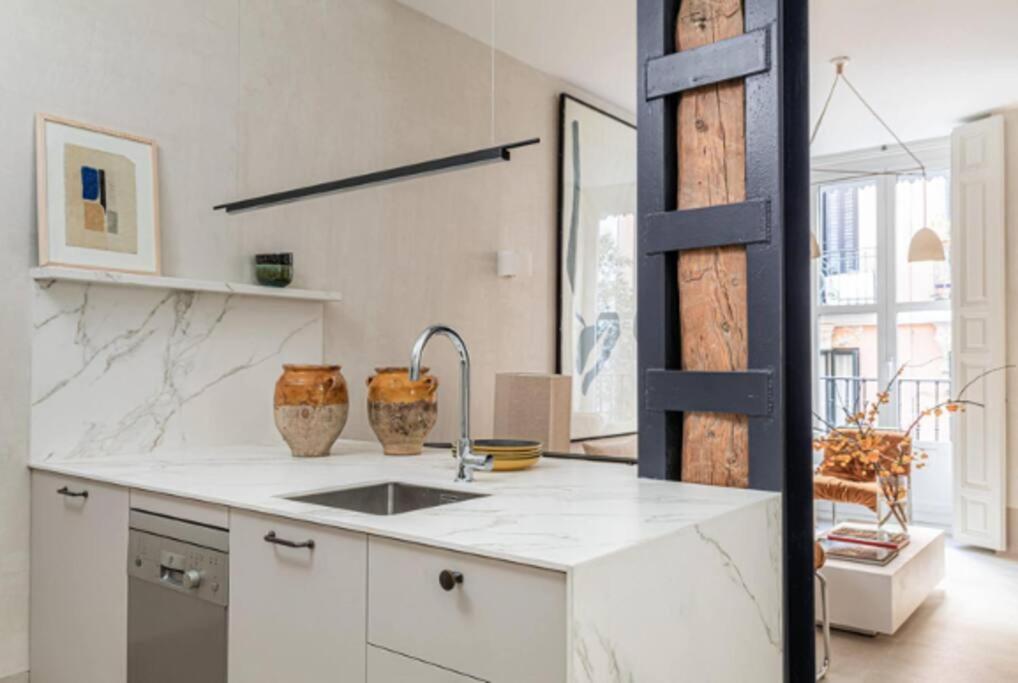 Apartmán Apartamento Exclusivo En Neptuno Madrid Exteriér fotografie